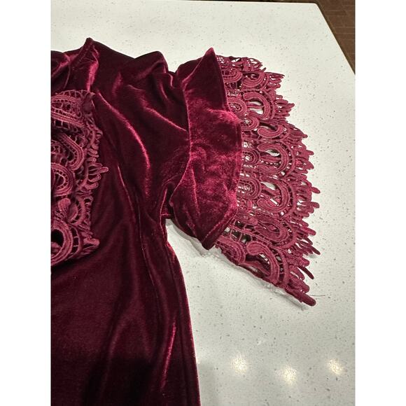 Umgee Velvet Shift Dress Lace Midi Burgundy Sz Small Whimsigoth Vamp Romantic - Picture 5 of 9